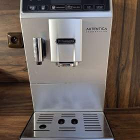 Foto inzerátu Kávovar DeLonghi