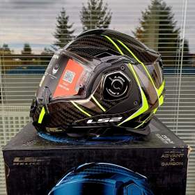 Foto inzerátu Silniční překlápěcí přilba LS2 ADVANT X CARBON FUTURE II