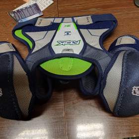 Fotka k inzerátu Reebok NHL -  hokejový chránič ramen / 18160514