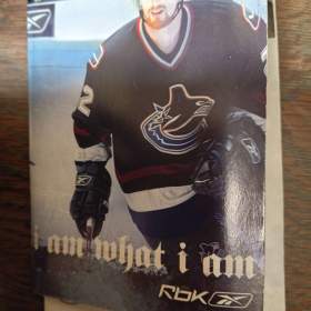 Foto inzerátu Reebok NHL - hokejový chránič ramen