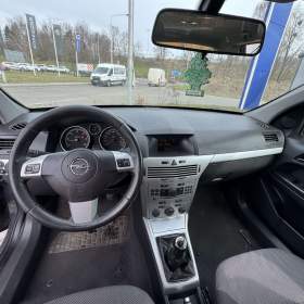 Foto inzerátu Opel Astra H 1.7 CDTI NOVÁ STK