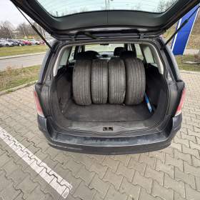Foto inzerátu Opel Astra H 1.7 CDTI NOVÁ STK