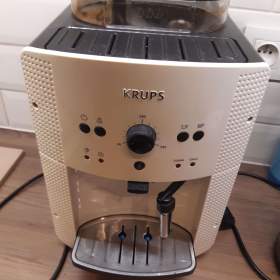 Foto inzerátu Automatický kávovar