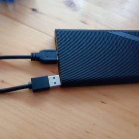 Foto inzerátu Externí disk - ADATA Ultimate SU650 256GB