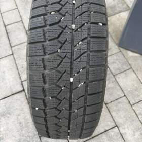 Foto inzerátu Prodám sadu 4 zimních pneumatik 205/55 R17