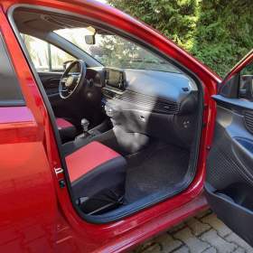 Foto inzerátu HYUNDAI i20 1,0 T-GDI 74 kW
