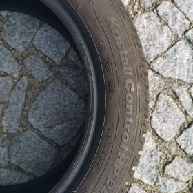 Foto inzerátu Prodám zimní pneu 