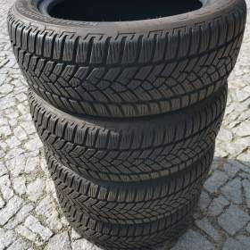 Foto inzerátu Prodám zimní pneu 