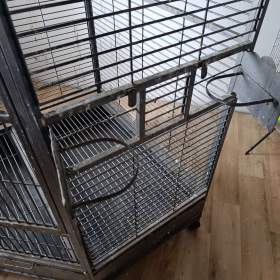Foto inzerátu Rohová Klec pro velkého papouška