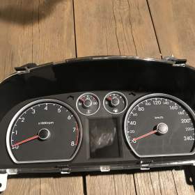 Foto inzerátu Přístrojový štít 940332R000QQH Hyundai i30