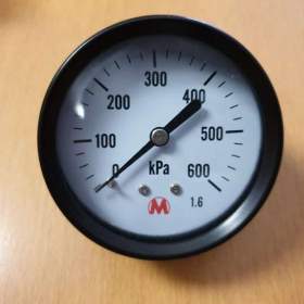 Foto inzerátu Nové manometry – glycerinové a další varianty