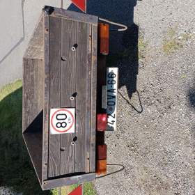 Foto inzerátu Přívěsný vozík za auto