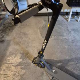 Foto inzerátu Elektrokoloběžka AERIUM T 350