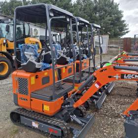 Foto inzerátu Minirypadlo Kubota LGCM LG12A s drapákem + 3 lžíce