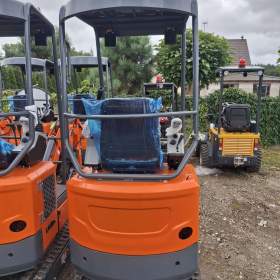 Foto inzerátu Minibagr LGCM LG12A 1,1 t Kubota +3 lžíce 20/40/80
