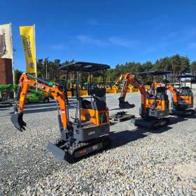 Fotka k inzerátu Minibagr 1t LGCM LG10 + 3 lžíce 20/40/80 cm / 18151443
