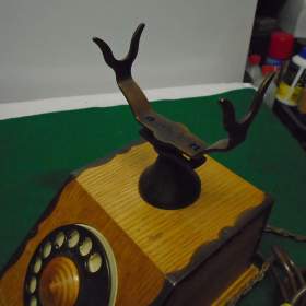 Foto inzerátu Retro dřevěný telefon Tesla C20 1974 super sběratelský stav