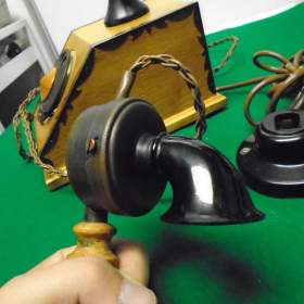 Foto inzerátu Retro dřevěný telefon Tesla C20 1974 super sběratelský stav