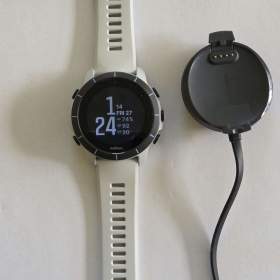 Foto inzerátu Wahoo Fitness ELEMNT Rival Multisport GPS hodinky