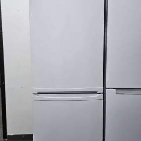Foto inzerátu Lednice s mrazákem ZANUSSI