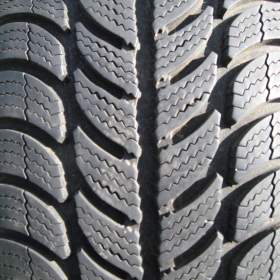 Foto inzerátu PRODÁM ZIMNÍ PNEU 185/65R14 DEBICA FRIGO2 86T 2x