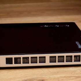 Foto inzerátu Sestava Lenovo Mini PC IdeaCentre Q190, 128 GB SSD Patriot, komplet