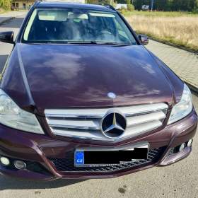 Foto inzerátu Mercedes-Benz C180 CDI r.2012 TOP STAV