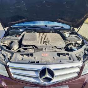 Foto inzerátu Mercedes-Benz C180 CDI r.2012 TOP STAV