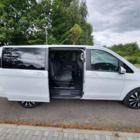 Foto inzerátu Mercedes-Benz třída V250 d 4MATIC long