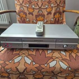 VHS videorekordér / 19967747
