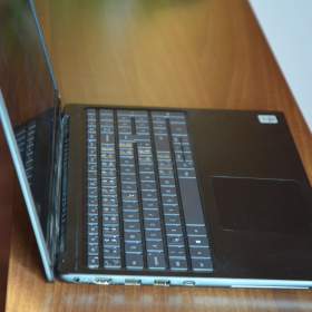 Foto inzerátu Dell Vostro 5590 i5/12GB/SSD256+256GB/záruka