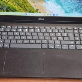 Foto inzerátu Dell Vostro 5590 i5/12GB/SSD256+256GB/záruka