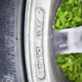 Foto inzerátu Originál alu kola Peugeot 17