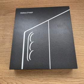 Foto inzerátu Prodam Samsung Z Fold 7