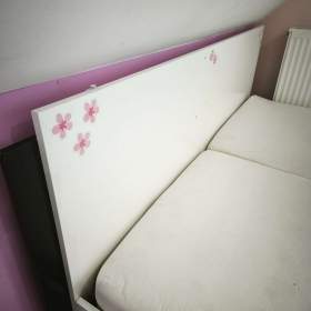 Foto inzerátu Postel 160x200 s matrací a roštem
