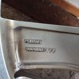 Foto inzerátu Sada AL disků + zimní pneu Peugeot, Citroen, Opel. DS