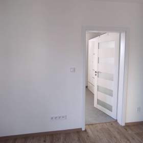 Foto inzerátu Prodáme byt 3+1 s lodžií, Ostrava Výškovice