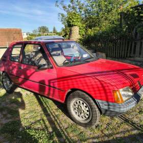 Foto inzerátu Peugeot 205 1.4