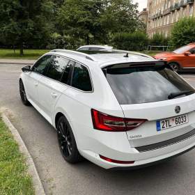 Foto inzerátu Prodám Škoda Superb 3Combi,1,5tsi