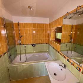 Foto inzerátu RD 4+1 - 170m2 + zahrada 1240m2.+ sklep 71m2 - Frýdlant nad Ostravicí