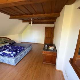 Foto inzerátu RD 4+1 - 170m2 + zahrada 1240m2.+ sklep 71m2 - Frýdlant nad Ostravicí