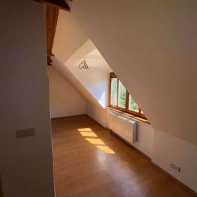 Foto inzerátu RD 4+1 - 170m2 + zahrada 1240m2.+ sklep 71m2 - Frýdlant nad Ostravicí