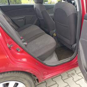 Foto inzerátu Kia Rio 1.4/71 kW, najeto pouze 112 tkm, nová STK
