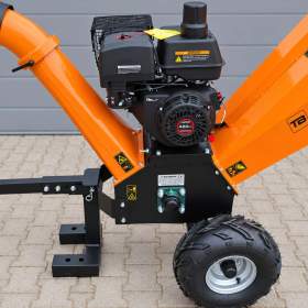 Foto inzerátu Benzínový štěpkovač TB Garden GS1500 15 HP 12 cm