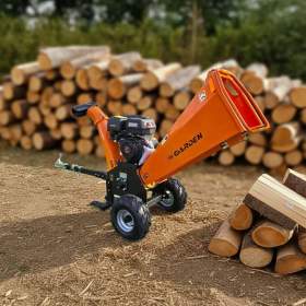 Foto inzerátu Benzínový štěpkovač TB Garden GS1500 15 HP 12 cm