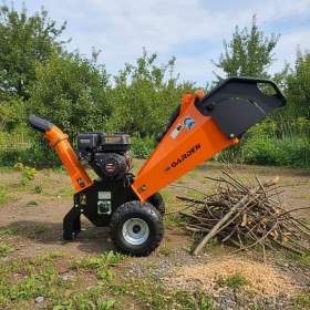 Foto inzerátu Benzínový štěpkovač GS650 6,5 HP, větve až 10 cm