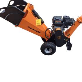 Foto inzerátu Benzínový štěpkovač GS650 6,5 HP, větve až 10 cm