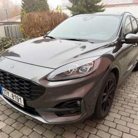 Foto inzerátu Ford Kuga 1,5 diesel