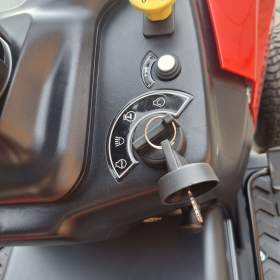 Foto inzerátu Zahradní traktor dvouválcový TB GARDEN LT-42R