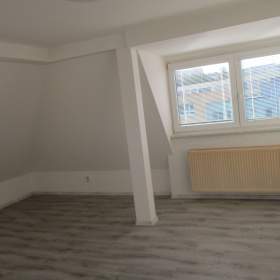 Foto inzerátu Pronajmu byt 2+1 57m2 v Opavě, bez platby provize RK, parkování auta